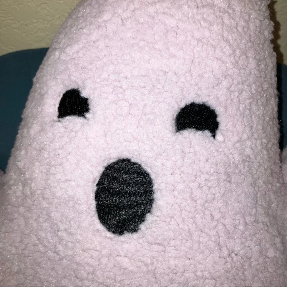 NWT Novogratz Lavender Ghost Pillow
